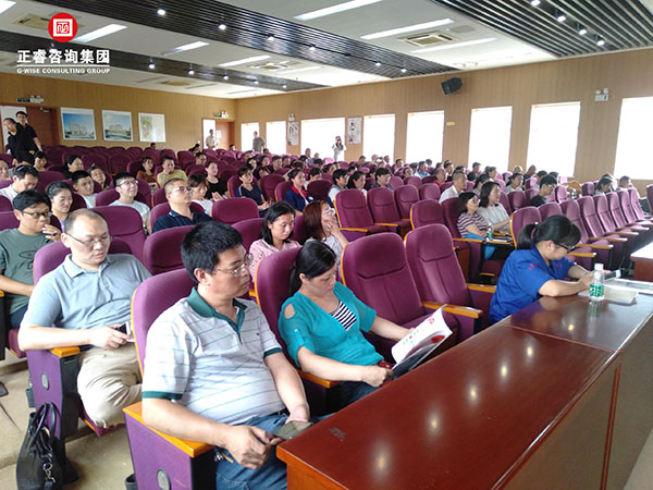 江蘇省無錫市濱湖區(qū)榮巷街道商會《贏在中層》企業(yè)管理系列專題講座 江蘇省無錫市濱湖區(qū)榮巷街道商會《贏在中層》企業(yè)管理系列專題講座