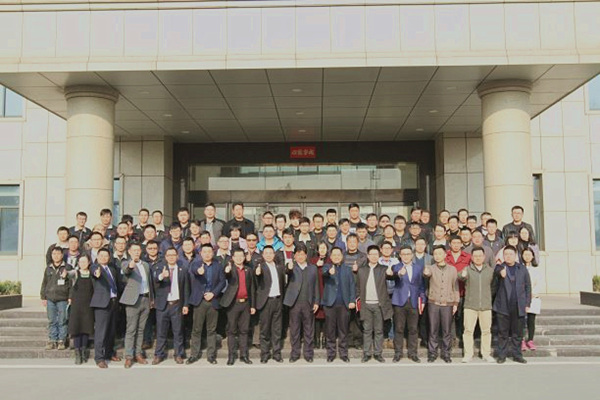 2017年3月1日- 2017年9月30日，江西晨光新材料有限公司第一期管理升級項目結(jié)束