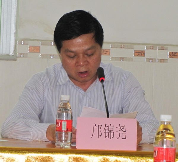 安迪衛(wèi)浴董事長鄺錦堯發(fā)表演講 安迪衛(wèi)浴董事長鄺錦堯發(fā)表演講