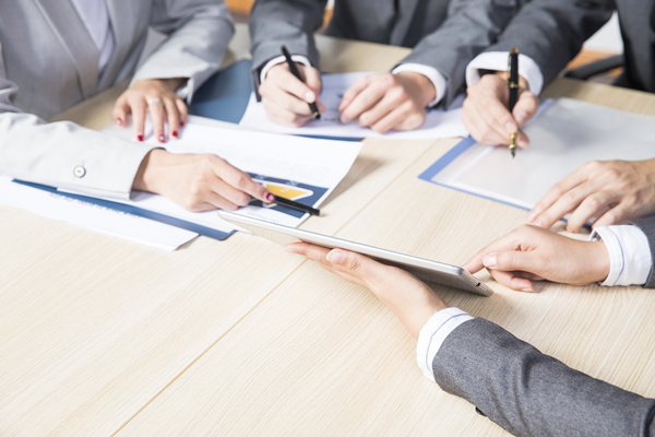 企業(yè)如何應(yīng)對(duì)突發(fā)事件？