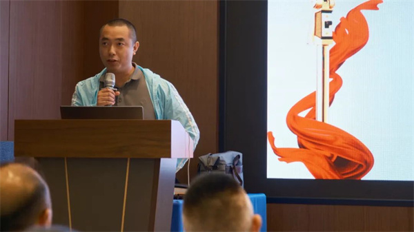 睿創(chuàng)技術(shù)部經(jīng)理陳建先生致辭 睿創(chuàng)技術(shù)部經(jīng)理陳建先生致辭