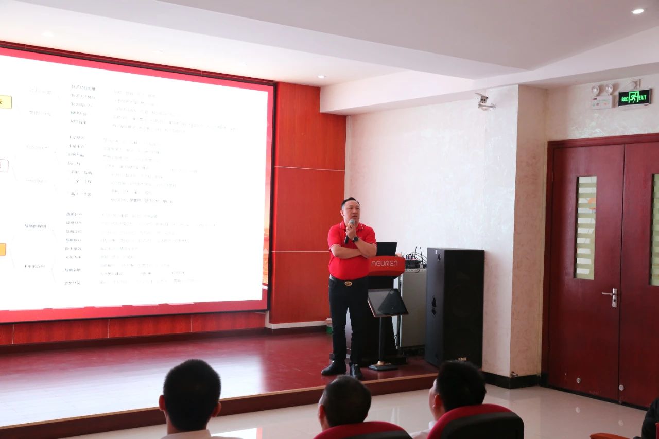 新貴集團董事長朱懷照先生致辭 新貴集團董事長朱懷照先生致辭