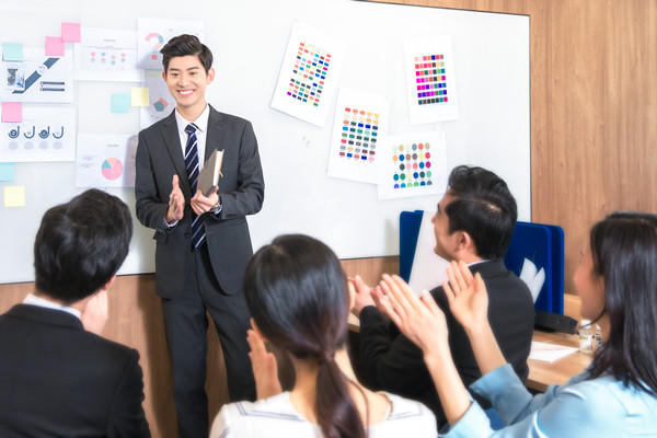 如何加強(qiáng)集團(tuán)內(nèi)部信息溝通促進(jìn)團(tuán)隊(duì)協(xié)作？