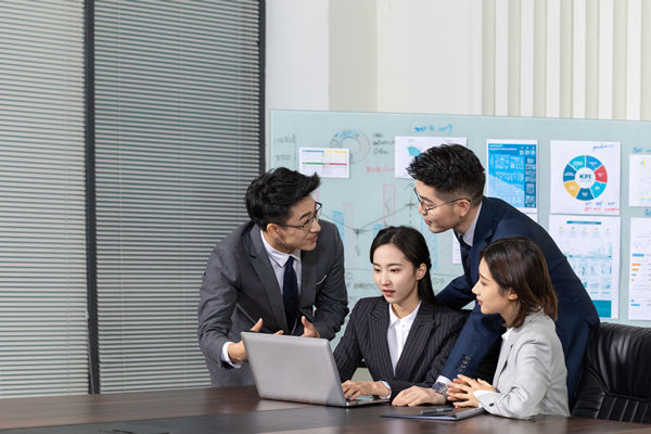 精益人才發(fā)展：培養(yǎng)專業(yè)人才，推動(dòng)企業(yè)持續(xù)發(fā)展