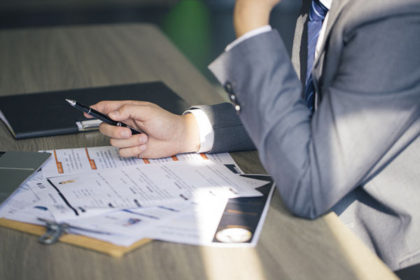 超越招聘：全面解析人力資源管理中的選、育、用、留