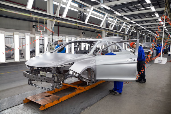 打破瓶頸，提升產(chǎn)能：精益生產(chǎn)在企業(yè)生產(chǎn)現(xiàn)場的應(yīng)用