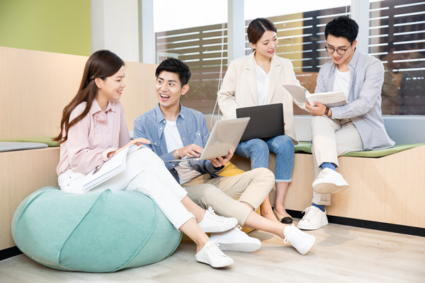 員工培訓與發(fā)展：提升技能，實現(xiàn)卓越績效