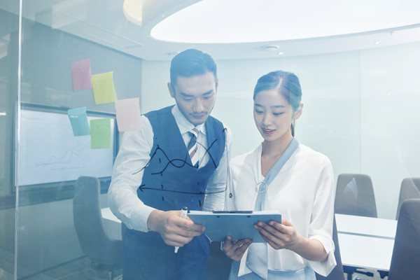 薪酬調(diào)整流程：規(guī)范流程，確保公平合理