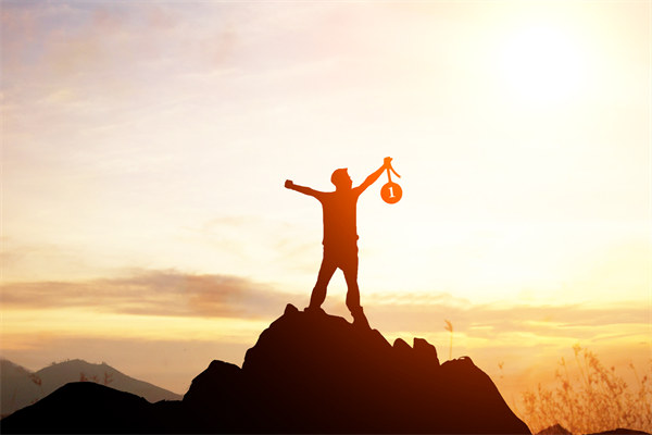 激勵(lì)機(jī)制：激發(fā)員工動(dòng)力，提升績(jī)效表現(xiàn)