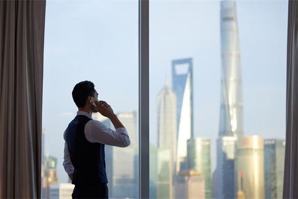 領(lǐng)導(dǎo)智慧：培養(yǎng)卓越領(lǐng)導(dǎo)者，引領(lǐng)企業(yè)不斷前行