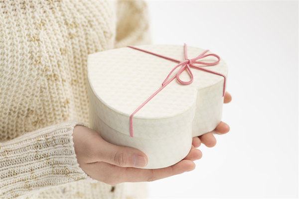 深度挖掘品牌故事，情感營(yíng)銷(xiāo)，打動(dòng)消費(fèi)者心靈