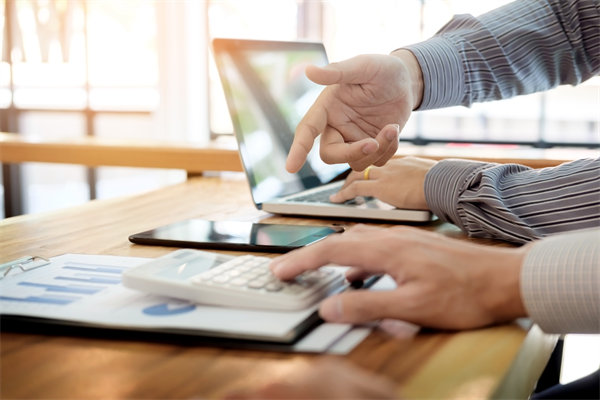 協(xié)同內(nèi)外力量，執(zhí)行經(jīng)營(yíng)計(jì)劃，共創(chuàng)企業(yè)美好明天