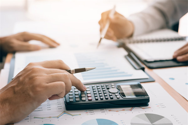 如何利用預(yù)算管理來(lái)提高企業(yè)的盈利能力？有哪些措施？