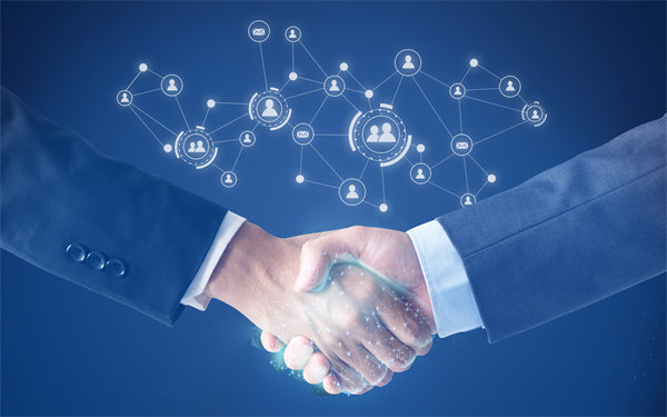 面對(duì)團(tuán)隊(duì)多樣性，如何制定個(gè)性化的績(jī)效提升計(jì)劃？