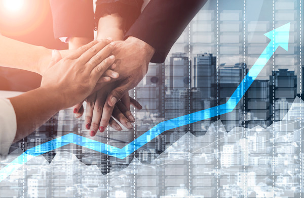 跨部門協(xié)作中，如何確保績(jī)效指標(biāo)的一致性與協(xié)同性？