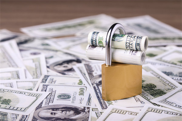 專家：A股調(diào)整可能要來，制造業(yè)需要注意什么？