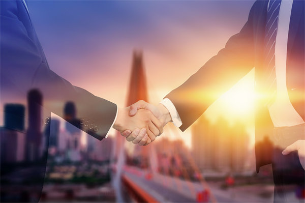 如何利用精益供應(yīng)鏈策略增強(qiáng)企業(yè)的抗風(fēng)險(xiǎn)能力？