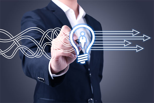 環(huán)境快速變化，企業(yè)如何靈活調(diào)整組織規(guī)劃以應(yīng)對(duì)挑戰(zhàn)？