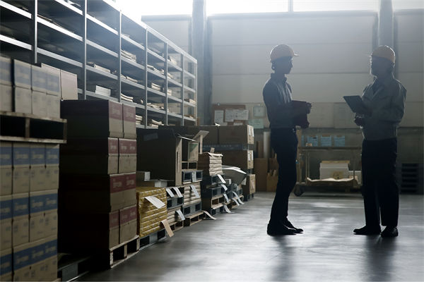 如何通過供應(yīng)鏈咨詢優(yōu)化企業(yè)的庫存管理策略？