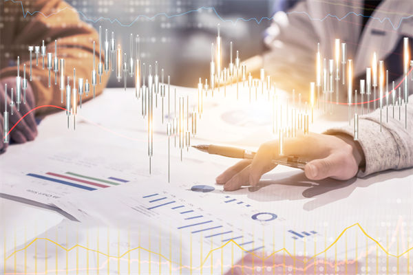 風(fēng)險(xiǎn)與機(jī)遇并存：年度經(jīng)營(yíng)計(jì)劃中的應(yīng)對(duì)策略是什么？