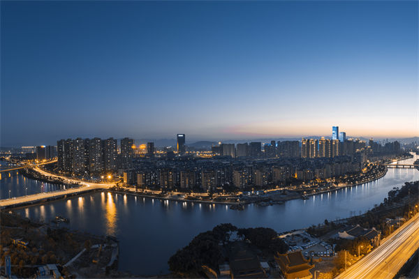 福州營銷咨詢公司如何為企業(yè)定制創(chuàng)新營銷策略？