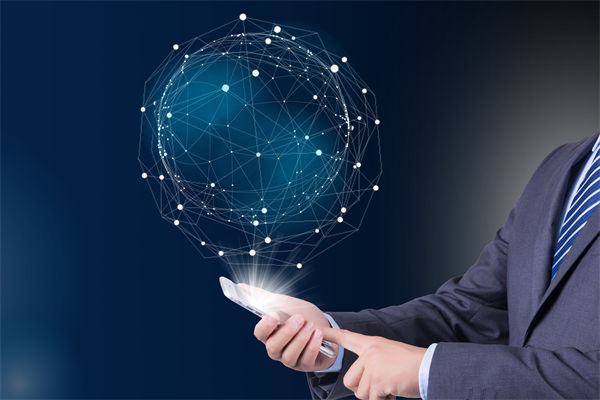 數(shù)據(jù)分析如何幫助組織規(guī)劃更精準(zhǔn)地預(yù)測未來趨勢？