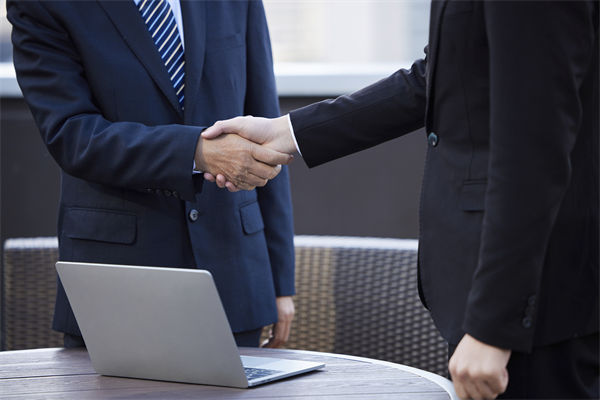 績(jī)效咨詢(xún)能否有效改善員工抵觸，提升考核接受度？