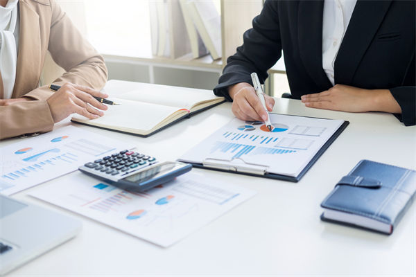 如何構(gòu)建以預(yù)算為核心的企業(yè)文化，促進(jìn)全員參與？