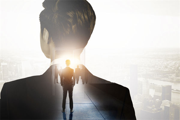 如何制定符合企業(yè)長期戰(zhàn)略目標的組織規(guī)劃方案？