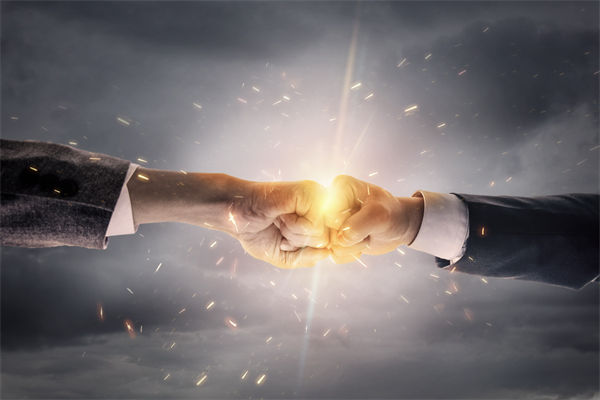 競爭對手策略多變，企業(yè)戰(zhàn)略管理如何調(diào)整以應(yīng)對挑戰(zhàn)？