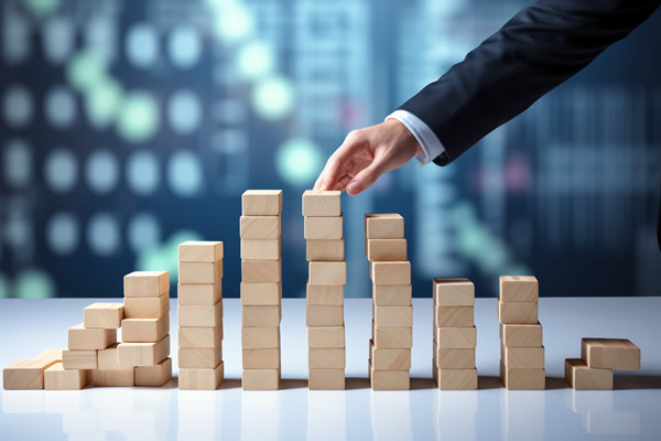 集團(tuán)如何評(píng)估子公司績(jī)效，確保戰(zhàn)略目標(biāo)實(shí)現(xiàn)？