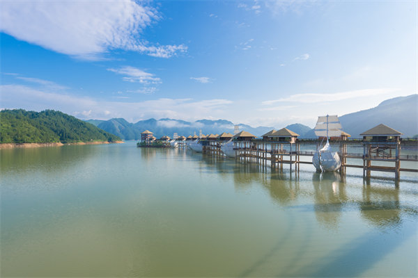 麗水戰(zhàn)略咨詢(xún)公司如何為企業(yè)量身定制破局發(fā)展戰(zhàn)略？