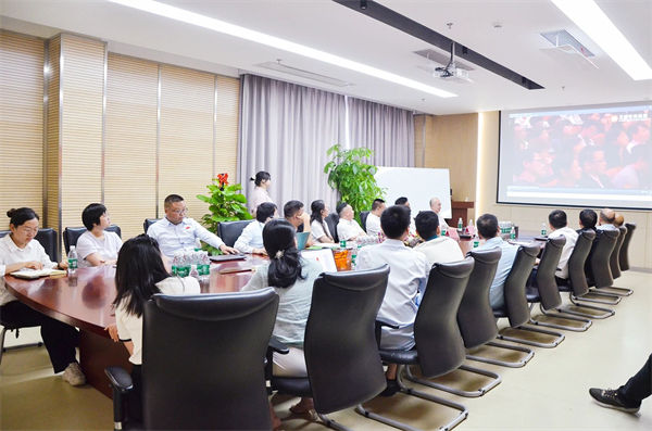 匯業(yè)達(dá)項(xiàng)目啟動會現(xiàn)場 匯業(yè)達(dá)項(xiàng)目啟動會現(xiàn)場