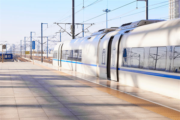從集成供應(yīng)鏈角度分析:中國(guó)高鐵又快又穩(wěn)的秘密 從集成供應(yīng)鏈角度分析:中國(guó)高鐵又快又穩(wěn)的秘密