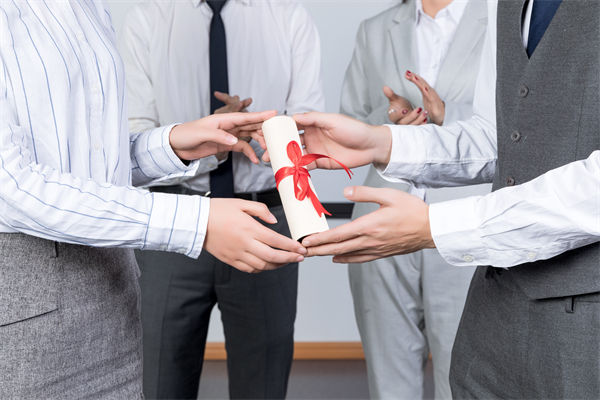 跨代際管理矛盾頻發(fā)，人力資源有何妙招實現(xiàn)協(xié)同共生？