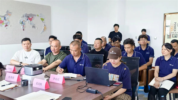 華瑋機械生產(chǎn)總經(jīng)理潘貽豐先生致辭 華瑋機械生產(chǎn)總經(jīng)理潘貽豐先生致辭