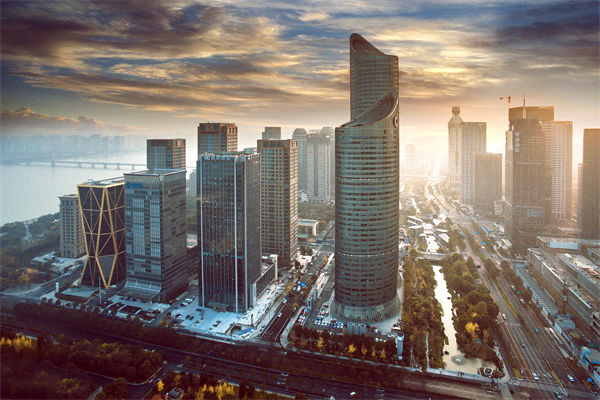 市場(chǎng)突變計(jì)劃失效，年度計(jì)劃如何靈活應(yīng)對(duì)突發(fā)情況？