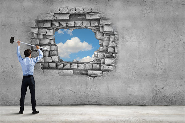 各部門年度計劃承諾明確，協(xié)同落地時為何仍有脫節(jié)？