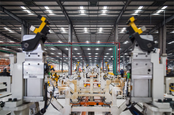 上海無(wú)人駕駛出租車正式運(yùn)營(yíng)，精益生產(chǎn)有何啟示？