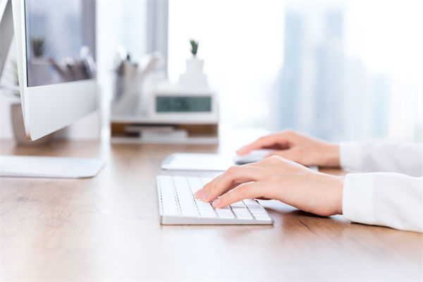 人力資源管理分析:男子請育兒假陪幼女看病被開除 人力資源管理分析:男子請育兒假陪幼女看病被開除