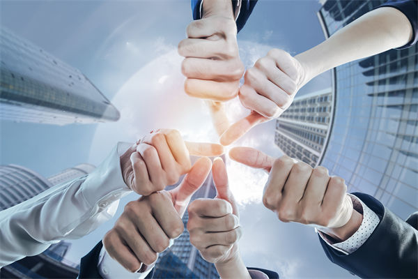 文化喊得響亮卻難聚人心，企業(yè)文化如何激活內(nèi)驅(qū)力？