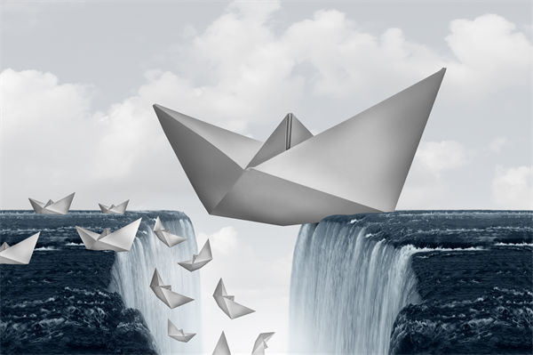 市場(chǎng)競(jìng)爭(zhēng)日趨激烈，戰(zhàn)略規(guī)劃如何協(xié)助構(gòu)建護(hù)城河？