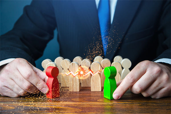 各部門搶預(yù)算藏私心，內(nèi)耗大于效益，如何整頓呢？